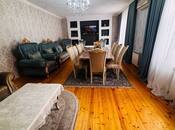 Satılır 8 otaqlı həyət evi/bağ evi 250 m², Badamdar q., photo 2 from 8