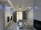 Сдаётся 2-комн. новостройка 90 м², м. Гянджлик, photo 1 from 8