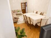 Satılır 4 otaqlı köhnə tikili 110 m², Azadlıq Prospekti m., photo 1 from 8