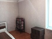 Сдаётся 2-комн. вторичка 65 м², м. Нефтчиляр, photo 4 from 8