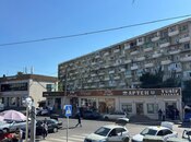 Satılır 2 otaqlı köhnə tikili 65 m², Xalqlar Dostluğu m., photo 1 from 8