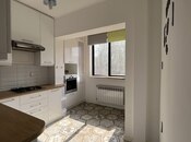 Satılır 2 otaqlı köhnə tikili 65 m², İnşaatçılar m., photo 8 from 8