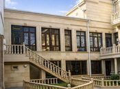 Satılır 8 otaqlı həyət evi/bağ evi 450 m², Nəsimi m., photo 2 from 8