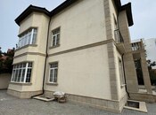 Satılır 8 otaqlı həyət evi/bağ evi 450 m², Sea Breeze q., photo 1 from 8