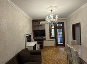Satılır 3 otaqlı köhnə tikili 55 m², Memar Əcəmi m., photo 2 from 8