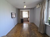 Продается 2-комн. вторичка 43 м², пос. Бакиханова, photo 1 from 8