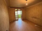 Продаётся 3-комн. вторичка 55 м², м. Иншаатчылар, photo 1 from 7