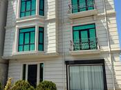 Satılır 8 otaqlı həyət evi/bağ evi 400 m², Səbail r., photo 1 from 8