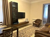 Satılır 2 otaqlı köhnə tikili 65 m², Nizami m., photo 4 from 8