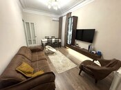 Satılır 2 otaqlı köhnə tikili 65 m², Nizami m., photo 2 from 8