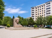 Satılır 3 otaqlı köhnə tikili 90 m², Nərimanov r., photo 1 from 8
