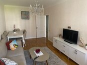 Продаётся 3-комн. вторичка 85 м², м. Ази Асланов, photo 1 from 8