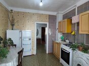 Satılır 3 otaqlı köhnə tikili 80 m², M.Ə.Rəsulzadə q., photo 5 from 8