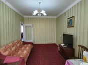 Satılır 3 otaqlı köhnə tikili 80 m², M.Ə.Rəsulzadə q., photo 3 from 8