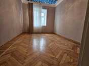 Продаётся 2-комн. вторичка 60 м², м. Элмляр Академиясы, photo 6 from 8