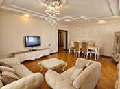 Сдаётся 3-комн. новостройка 140 м², м. Элмляр Академиясы, photo 1 from 8