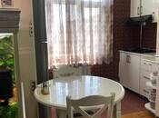 Продаётся 2-комн. вторичка 65 м², Хатаинский р., photo 1 from 8