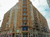 Сдаётся 4-комн. новостройка 200 м², м. Сахил, photo 1 from 8
