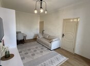 Satılır 2 otaqlı köhnə tikili 45 m², Azadlıq Prospekti m., photo 4 from 8