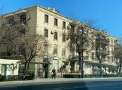 Продаётся 1-комн. вторичка 45 м², м. Элмляр Академиясы, photo 1 from 8