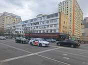 Продаётся 1-комн. вторичка 38 м², м. Элмляр Академиясы, photo 1 from 8