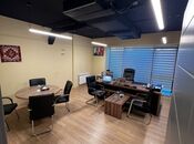 Сдаётся 3-комн. офис 90 м², м. Иншаатчылар, photo 1 from 8