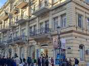 Продаётся 2-комн. вторичка 45 м², м. Сахил, photo 1 from 8