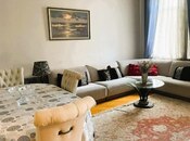 Satılır 4 otaqlı köhnə tikili 120 m², Sahil m., photo 2 from 8