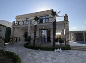 Satılır 5 otaqlı həyət evi/bağ evi 240 m², Mərdəkan q., photo 1 from 8