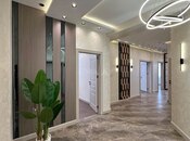 Satılır 3 otaqlı yeni tikili 135 m², İnşaatçılar m., photo 1 from 8