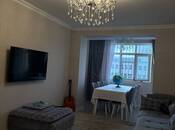 Satılır 3 otaqlı köhnə tikili 60 m², Nizami m., photo 2 from 8