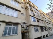 Продаётся 3-комн. вторичка 70 м², м. Ази Асланов, photo 1 from 7