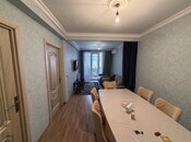 Продаётся 2-комн. новостройка 75 м², м. Иншаатчылар, photo 1 from 8