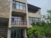 Satılır 7 otaqlı həyət evi/bağ evi 560 m², Novxanı q., photo 1 from 8