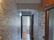 Сдаётся 2-комн. вторичка 52 м², м. Нефтчиляр, photo 1 from 6