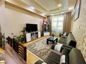 Сдаётся 3-комн. новостройка 120 м², м. Нефтчиляр, photo 1 from 8