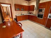 Satılır 3 otaqlı yeni tikili 160 m², Sahil m., photo 1 from 8