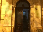 İcarəyə verilir 3 otaqlı köhnə tikili 90 m², Sahil m., photo 6 from 8