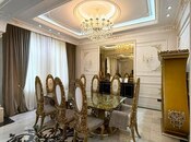 Satılır 4 otaqlı köhnə tikili 215 m², Sahil m., photo 1 from 8