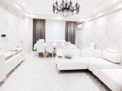 Продаётся 4-комн. новостройка 140 м², м. Нефтчиляр, photo 1 from 8