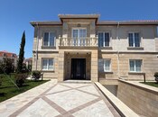 Satılır 7 otaqlı həyət evi/bağ evi 385 m², Sea Breeze q., photo 1 from 8