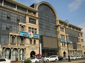 Satılır 2 otaqlı köhnə tikili 60 m², Elmlər Akademiyası m., photo 1 from 8