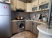 Satılır 3 otaqlı köhnə tikili 65 m², Qara Qarayev m., photo 5 from 8