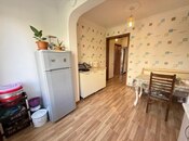 Satılır 2 otaqlı köhnə tikili 60 m², Əhmədli m., photo 7 from 8