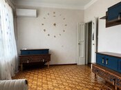 Satılır 2 otaqlı köhnə tikili 75 m², Bakıxanov q., photo 2 from 8