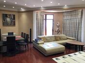 İcarəyə verilir 4 otaqlı yeni tikili 179 m², 28 May m., photo 2 from 8