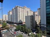 Satılır 3 otaqlı köhnə tikili 97 m², Elmlər Akademiyası m., photo 1 from 8