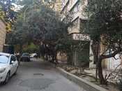 Satılır 3 otaqlı köhnə tikili 65 m², Nəsimi r., photo 2 from 8