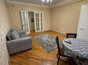 Satılır 2 otaqlı yeni tikili 82 m², 8-ci mikrorayon q., photo 1 from 8