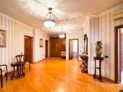 Продаётся 4-комн. новостройка 230 м², м. Низами, photo 3 from 8